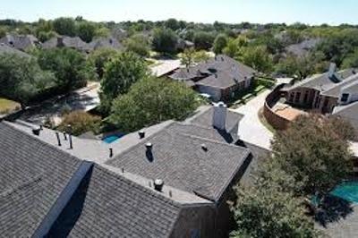 Roofing Contractor Service Available in Plano